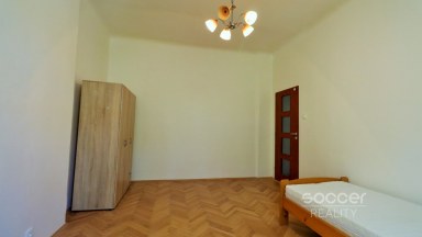 Pronájem bytu 4+1, 120 m2, ulice Americká, Praha 2 – Vinohrady.
