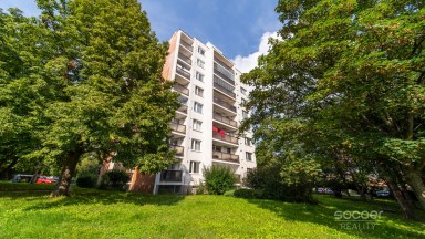 Prodej bytu 4+1/L/S, 77,95 m2, ulice U Pentlovky, Praha 8 - Troja. 