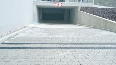 Pronájem garážového stání v ulici Čerpadlová, Praha 9 - Vysočany.