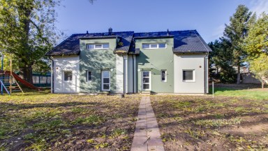 Pronájem nového domu 4kk, 96,5 m2, ul. Šámalova, Horoušany u Prahy.