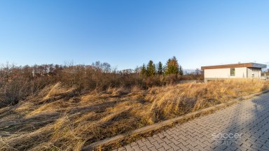 Prodej stavebního pozemku 900 m2, Praha západ - Dobrovíz.