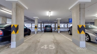 Pronájem garážového stání, 19 m2, ul. Sedlářova, Praha 9 - Kbely.