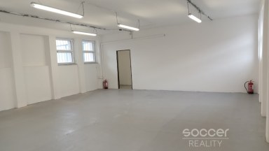 Pronájem skladu, 109 m2, Praha 10 - Dolní Měcholupy, Ke Kablu