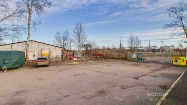 Pronájem kancelářských, skladových a parkovacích prostor v Horních Počernicích.