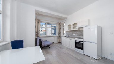 Pronájem krásného bytu 1+KK, 27 m2, Praha 4 - Podolí, Pravá