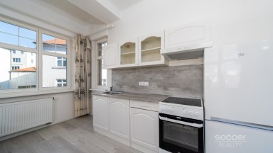 Pronájem krásného bytu 1+KK, 27 m2, Praha 4 - Podolí, Pravá