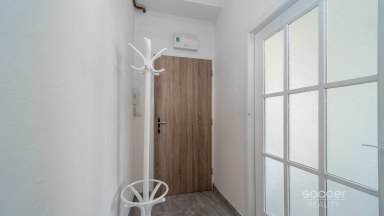 Pronájem krásného bytu 1+KK, 27 m2, Praha 4 - Podolí, Pravá