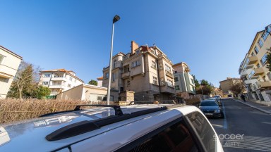 Pronájem krásného bytu 1+KK, 27 m2, Praha 4 - Podolí, Pravá