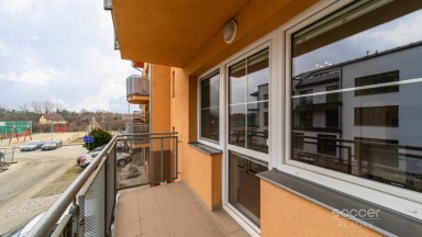 Prodej bytu 2+kk s balkonem a sklepem, 57,2 m², Praha – Přezletice.