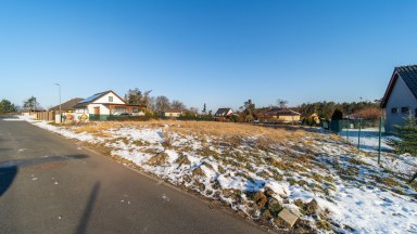 Prodej stavebního pozemku 1200 m² v obci Písková Lhota okres Mladá Boleslav.