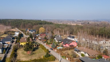Prodej stavebního pozemku 1300 m2 v obci Záryby.