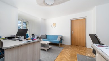 Pronájem kanceláře 15 m2, Praha 6 - Bubeneč, ul. Na Zátorce.