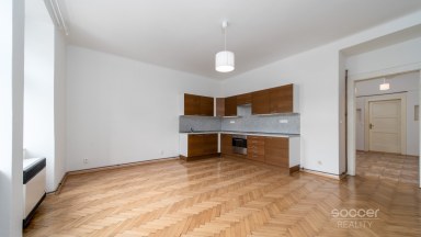 Prodej bytu 2+kk, 59 m2, ulice Hradecká, Praha 3 - Vinohrady. 