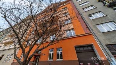 Prodej bytu 2+kk, 59 m2, ulice Hradecká, Praha 3 - Vinohrady. 