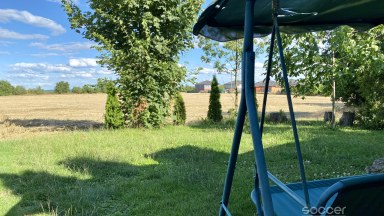 Příjemný byt 3+kk v domě se zahradou 6 km od Benátek nad Jizerou.