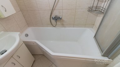 Prodej bytu 3+1 (původně 2+1), 63,7 m² včetně komory + lodžie, Praha 4, Braník, ul. Údolní