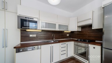 Prodej bytu 2+1/S, 52 m², ul. Bělocerkevská, Praha 10 - Vršovice.