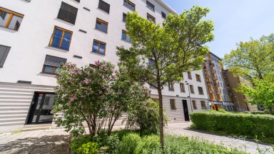 Prodej bytu 2+1/S, 52 m², ul. Bělocerkevská, Praha 10 - Vršovice.