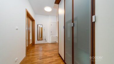 Pronájem bytu 2+kk/B/S/PS, 75 m2, Praha 6 - Vokovice, ul. Tibetská.