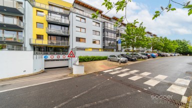 Pronájem bytu 2+kk/B/S/PS, 75 m2, Praha 6 - Vokovice, ul. Tibetská.