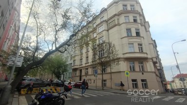 Pronájem bytu 3+kk, 80 m2, Praha 3 - Žižkov, ul. Kubelíkova.