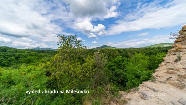 Prodej stavebního pozemku 800 m², obec Oparno, okres Litoměřice.