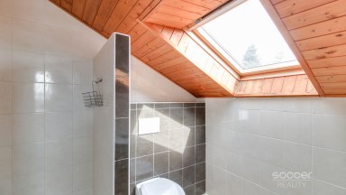 Pronájem bytu 1+kk/zahrada, 30 m2, Praha 9 - Horní Počernice.
