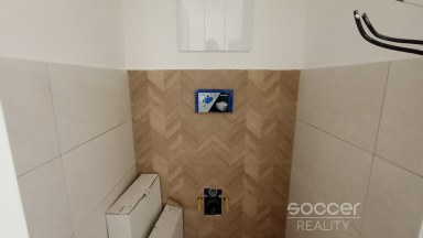 Pronájem krásného bytu 3+1/S, 86 m2, Praha 9 - Kyje, Travná. (Jahodnice)