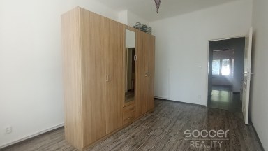 Pronájem hezkého bytu 2+kk, 50 m2, Praha 4 - Michle, U Plynárny. 