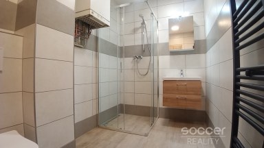 Pronájem krásného bytu 2+kk, 50 m2, Praha 3 - Žižkov, ul. Jeseniova.