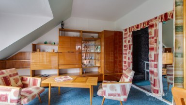 Pronájem slunného bytu - garsoniéry, 30 m2, ul. U Kolejí, Praha 6. 