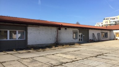 Pronájem skladovacího prostoru 175 m2, ulice Kamýcká, Praha 6 - Suchdol.