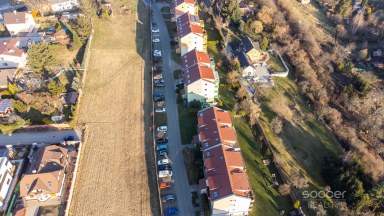 Byt 4+1/terasa/GS/PS/půda, 95 + 11,8 m2 na Praze 9 – Horní Počernice, ul. V Javorech na prodej.