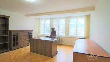 Pronájem kanceláře 2+1, 50m2, Praha 6 - Bubeneč, ul. Na Zátorce.