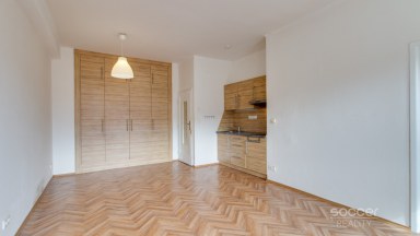 Pronájem bytu 1+1, 42,8 m2, ul. Kolbenova, Praha 9 - Vysočany.
