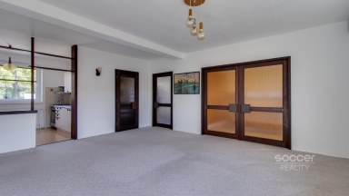 Pronájem rodinného domu, 5+2/G, T, Z, 180m2, ul. 5. května , Smečno.