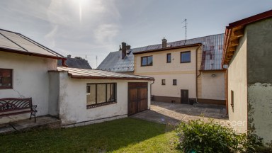 Pronájem rodinného domu, 5+2/G, T, Z, 180m2, ul. 5. května , Smečno.