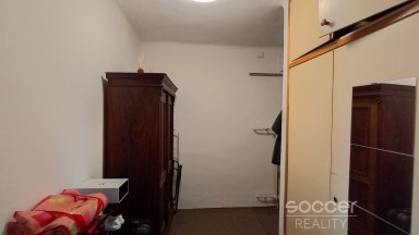 Pronájem bytu 1+kk/B, 28m2, Praha 3 - Žižkov, ul. Jeseniova.