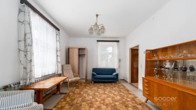 Prodej domu 2+1/zahrada/půda/sklep, 72 m2, ul. Alšova, Jirny, Praha – východ.