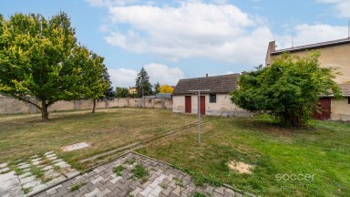 Prodej domu 2+1/zahrada/půda/sklep, 72 m2, ul. Alšova, Jirny, Praha – východ.