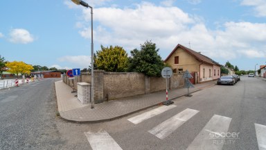 Prodej domu 2+1/zahrada/půda/sklep, 72 m2, ul. Alšova, Jirny, Praha – východ.