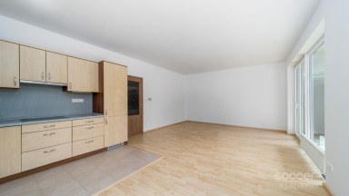 Prodej bytu 3+kk/G/S/Z, 73 m2, ul. Šenflukova, Jílové u Prahy.