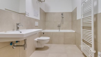 Pronájem bytu 1+kk, 49 m2, ulice Křižíkova, Praha 8 – Karlín. 