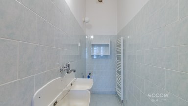 Pronájem bytu 4+1, 126 m2, ul. Pod školkou, v Jílovém u Prahy.