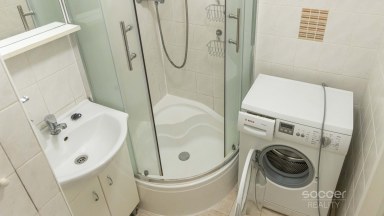 Pronájem krásného bytu 1+kk/L/S, 32 m2, Praha 4 - Krč, Milevská