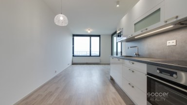 Pronájem bytu 2+kk/B/G, 50 m2, ulice Střížkovská, Praha 8 - Střížkov.