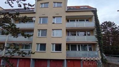 Pronájem krásného bytu 3+1/L, 78 m2. Praha 3 - Žižkov, Kunešova