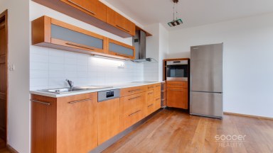 Pronájem bytu 2+kk/T/B, 80 m2 v ulici Cihlářská, Praha 9 - Prosek. 