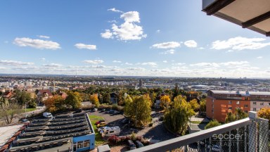 Pronájem bytu 2+kk/T/B, 80 m2 v ulici Cihlářská, Praha 9 - Prosek. 
