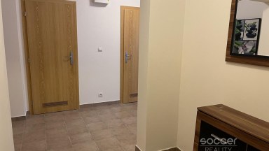 Pronájem bytu 2+kk/B/G v Praze 4 - Krč, ulice Panuškova.